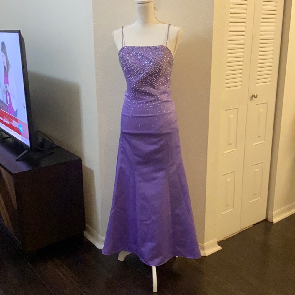 Mori Lee by Madeline Gardner purple dress, Size 2